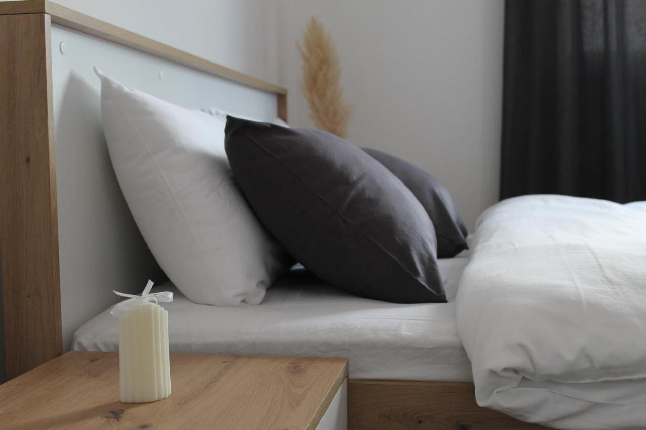 Belov Rooms And Apartments Demir Kapija Bagian luar foto