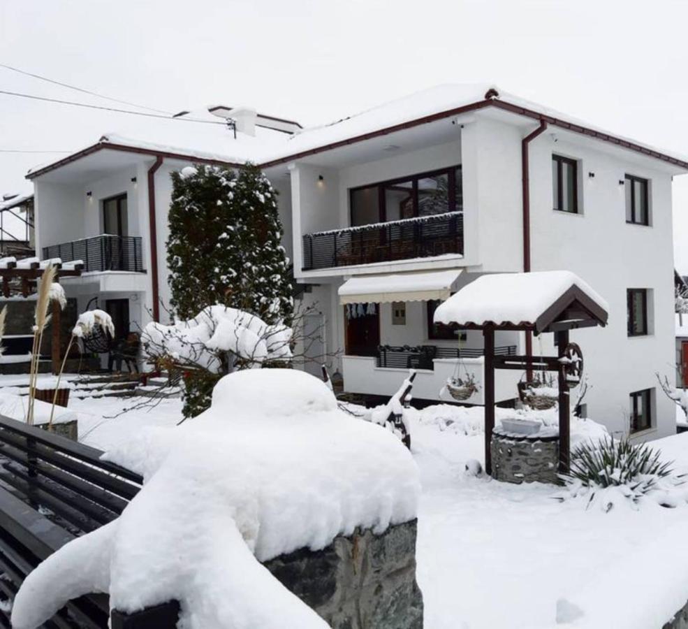 Belov Rooms And Apartments Demir Kapija Bagian luar foto