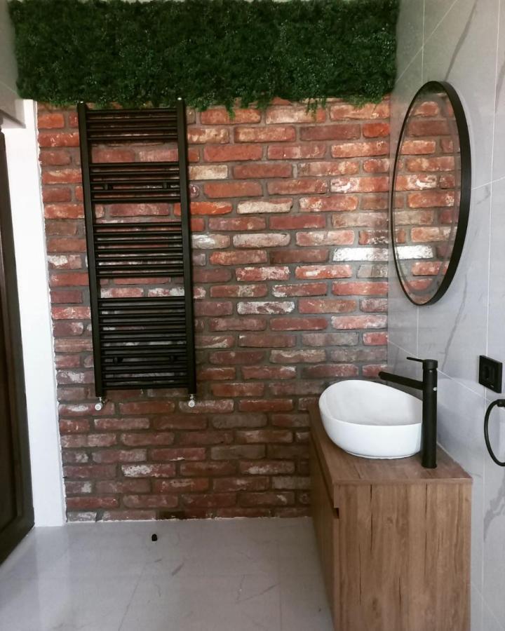 Belov Rooms And Apartments Demir Kapija Bagian luar foto