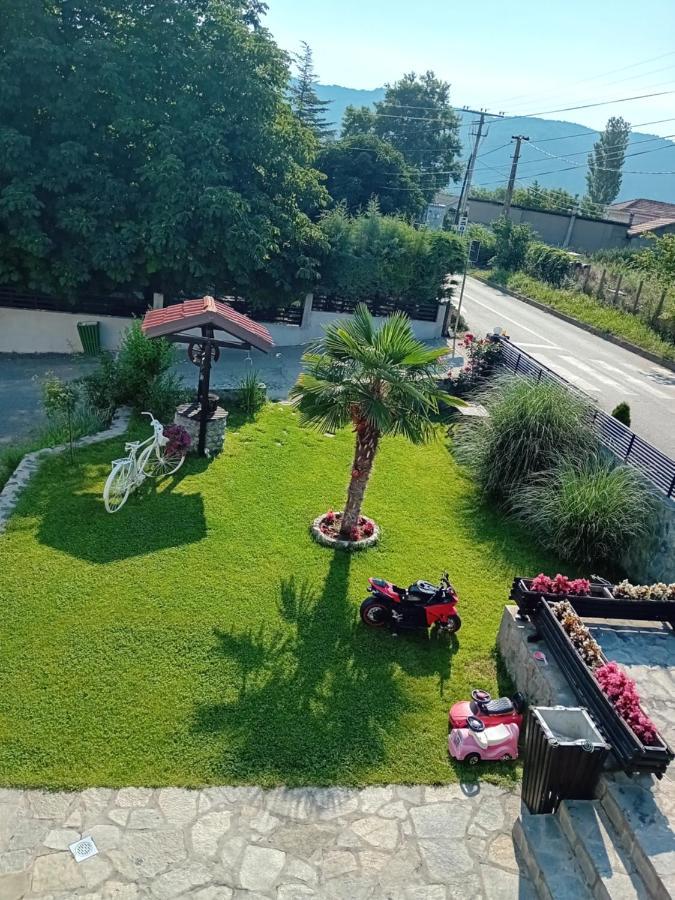Belov Rooms And Apartments Demir Kapija Bagian luar foto