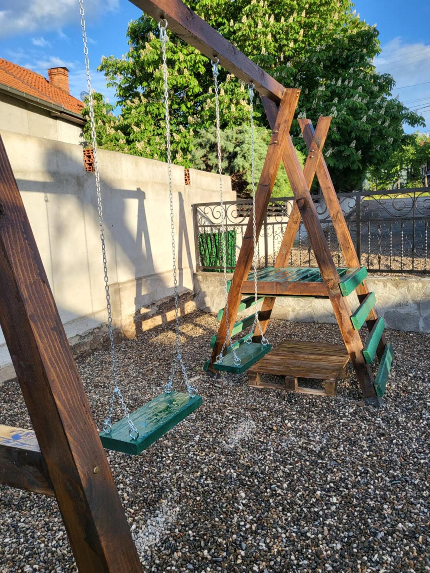 Belov Rooms And Apartments Demir Kapija Bagian luar foto